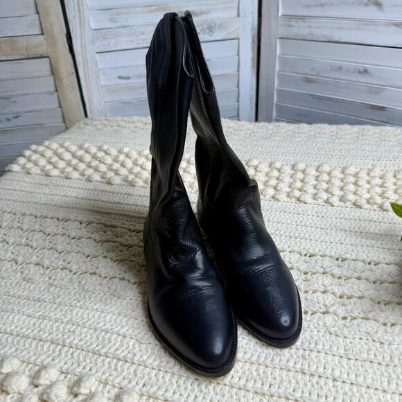 VINTAGE NINE WEST Women's Size 7 Pebbled Leather Flat Cowboy Boot Black Pull On - Picture 3 of 13